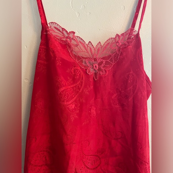 2🍒/$36~Kathryn Bombshell Red Camisole/Chemise/Slip Dress~Small - Picture 6 of 8